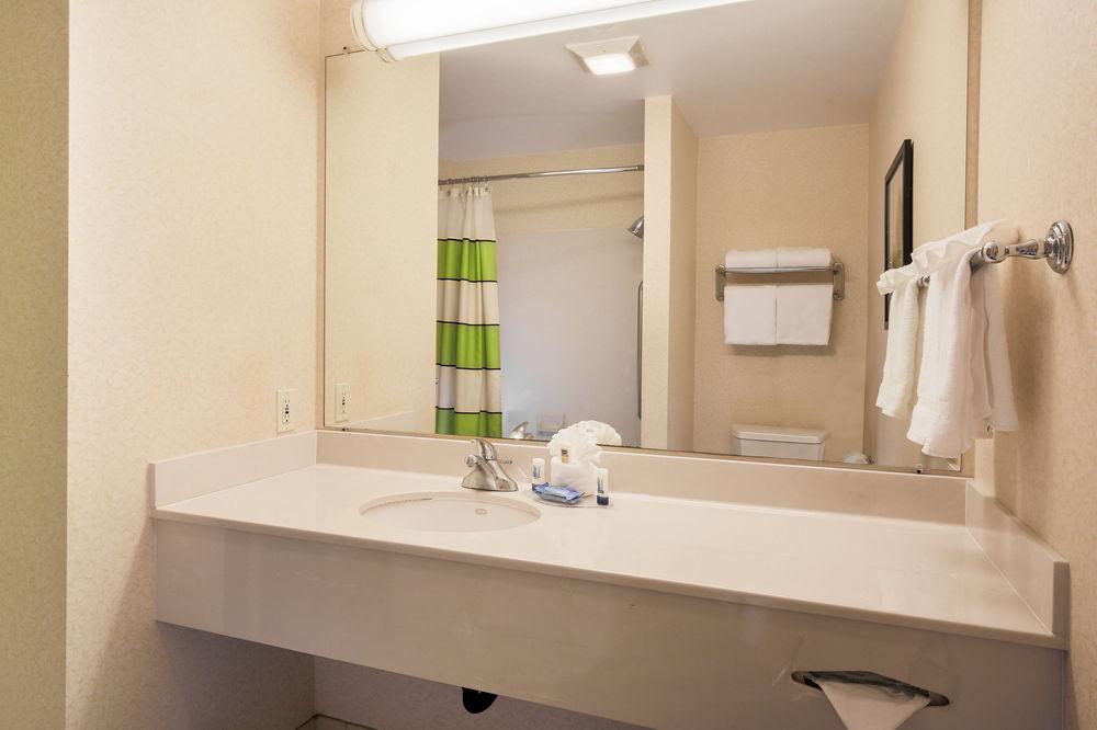 Fairfield Inn & Suites By Marriott Reno Sparks Bagian luar foto