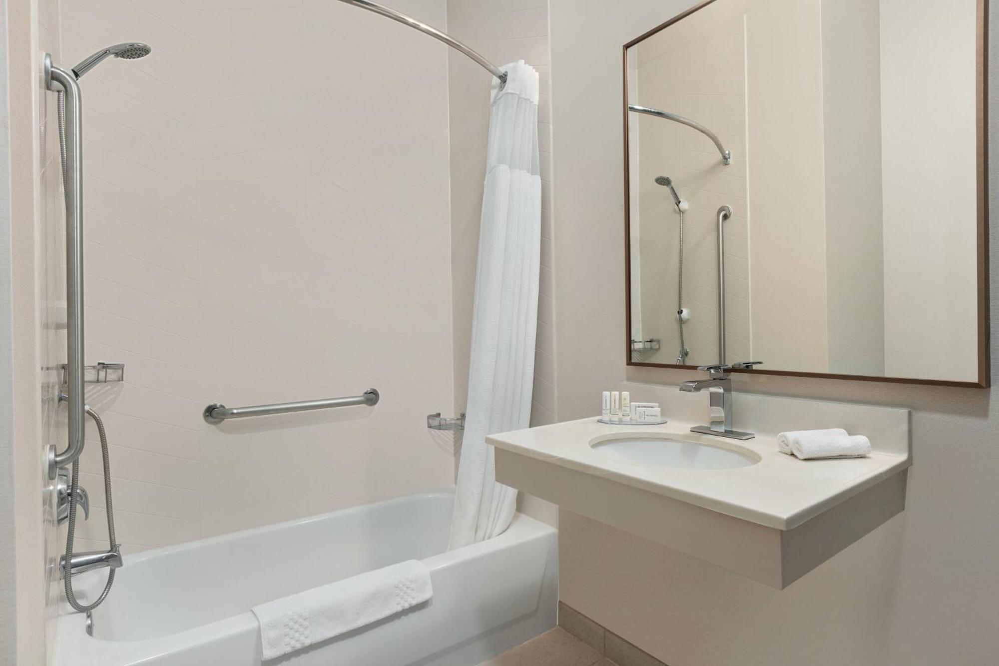 Fairfield Inn & Suites By Marriott Reno Sparks Bagian luar foto
